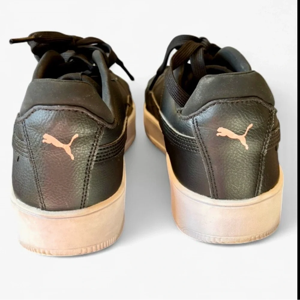 PUMA - Picture 2 of 8